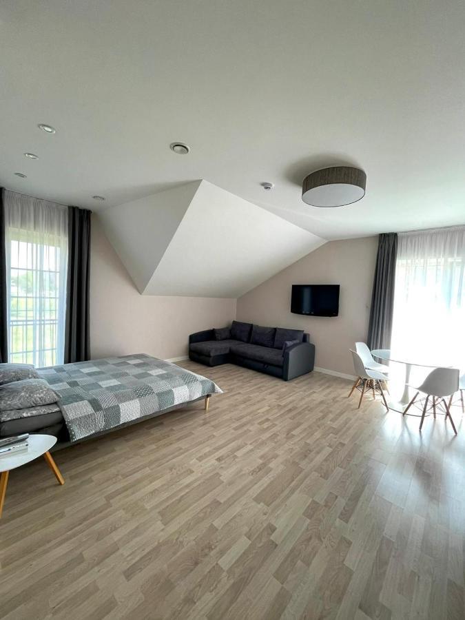 Apartamentai Klaipeda-Studijos Tipo Butukai Екстер'єр фото